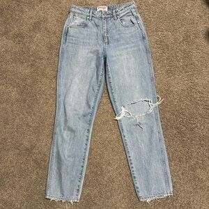 Wrangler X Urban Outfitters Drew Jeans
